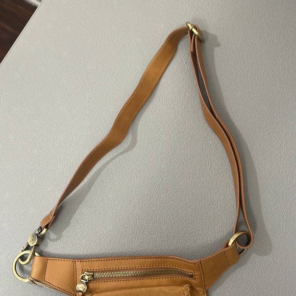 HOBO Romeo Leather Belt Bag. - Picture 6 of 17